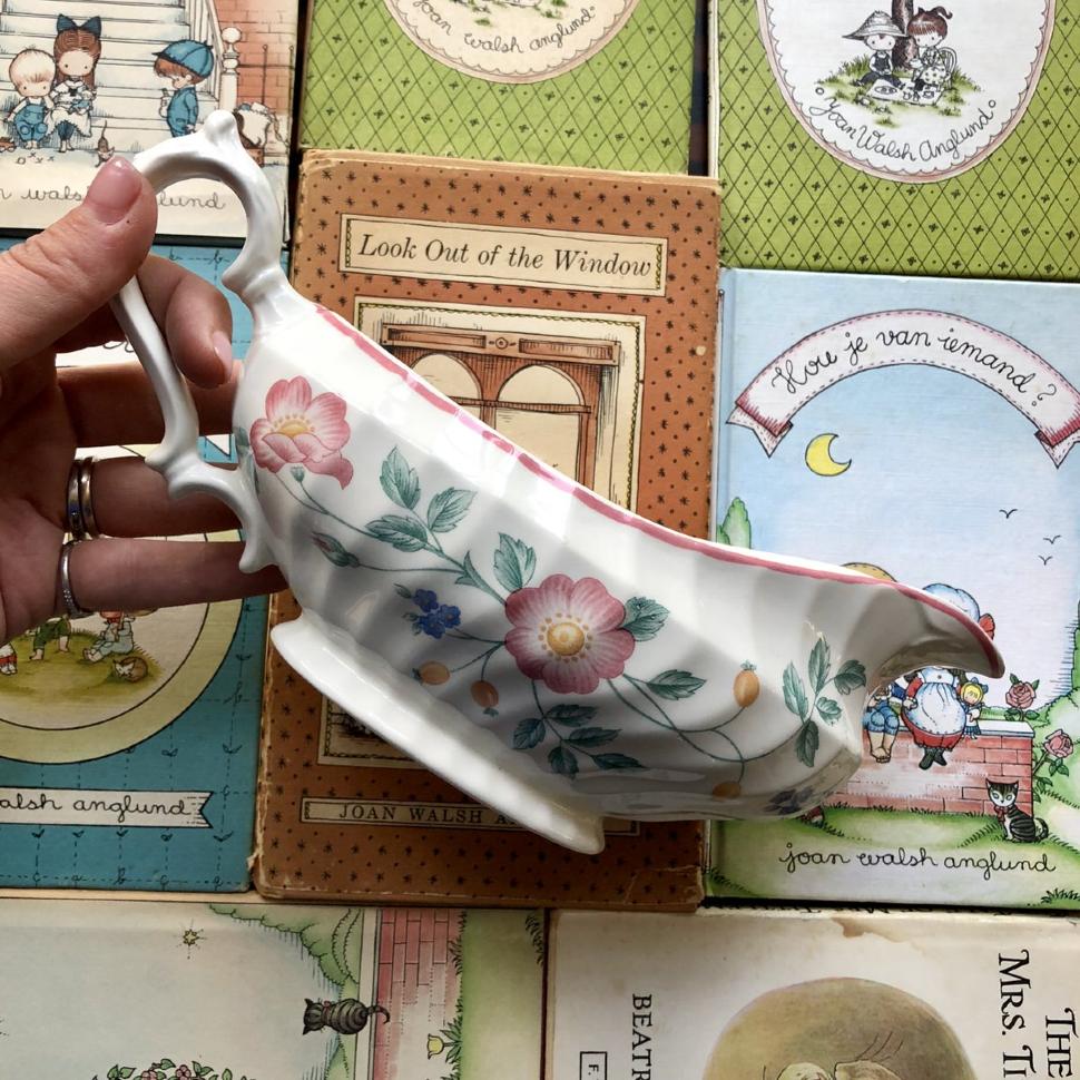 Соусник Churchill серия Briar Rose, Англия