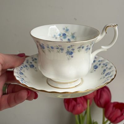 Чайная пара Royal Albert Memory Lane 200 мл Англия 