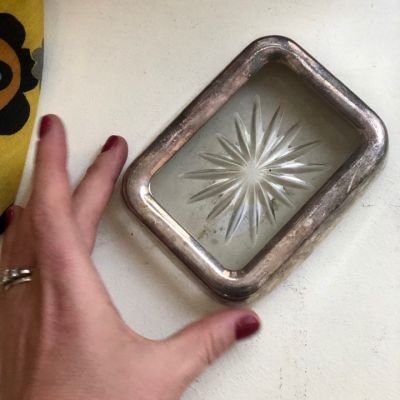 Мыльница в мельхиоровом корпусе