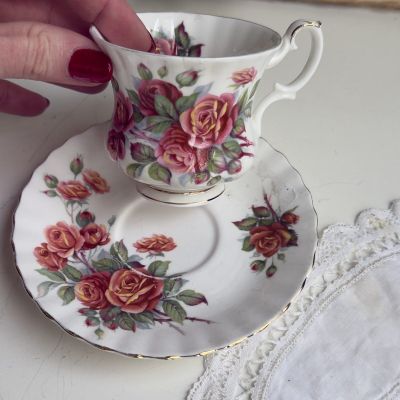 Кофейная пара Royal Albert Centennial Rose 130 мл 