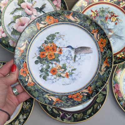 Тарелка Franklin Mint Royal Doulton Фиолетовокоронный колибри 21 см фарфор Англия