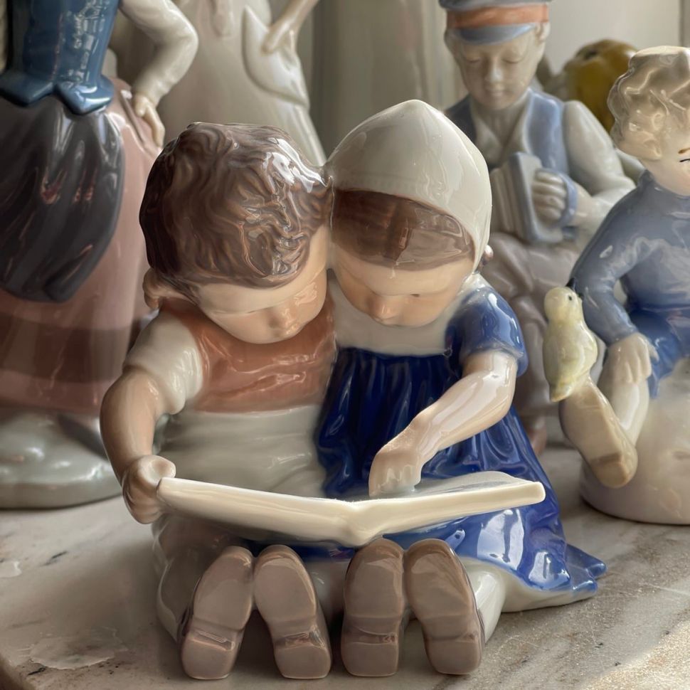 Статуэтка Дети с книгой 10 см фарфор B&G Copenhagen Porcelain Дания