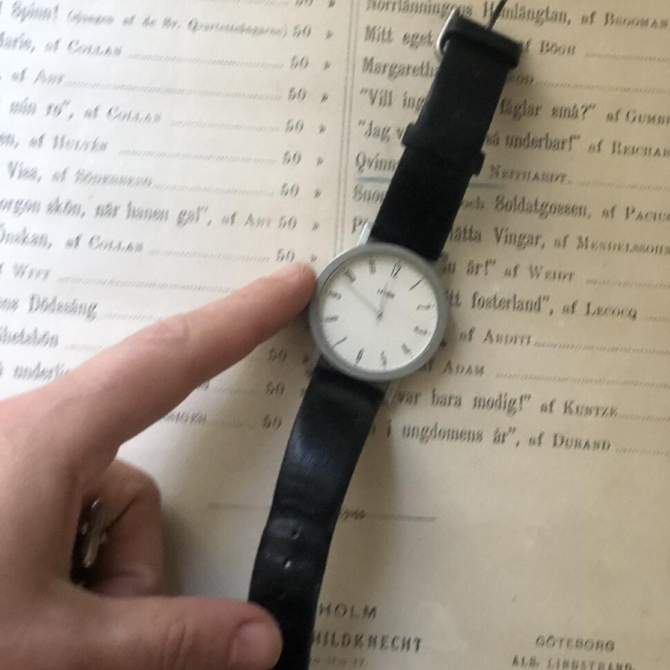 Часы наручные Lexon модель Star Watch