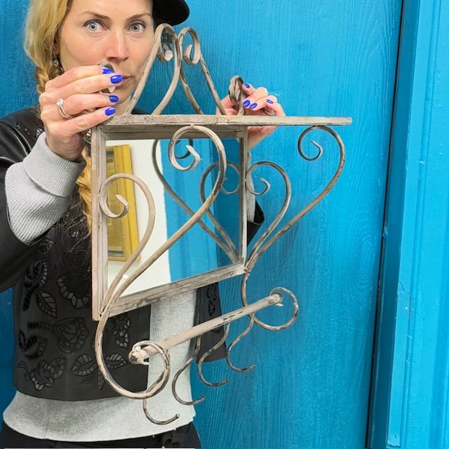 Полка вешалка настенная с зеркалом 52 см