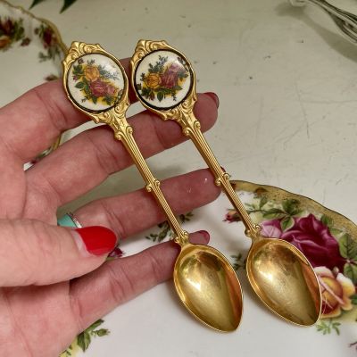 Чайная ложка Розы 12 см металл с золочением уценка