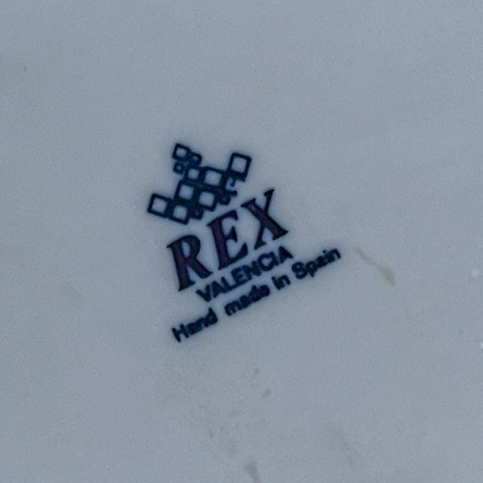 Статуэтка Пастушка 26 см фарфор Rex Валенсия