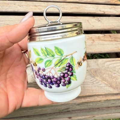 Кодлер на 2 яйца Royal Worcester Садовые ягоды Англия 