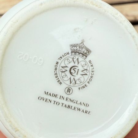 Кодлер на 2 яйца Royal Worcester Садовые ягоды Англия 