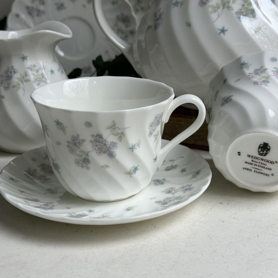 Чайная пара Wedgwood April Flowers 240 мл Англия 