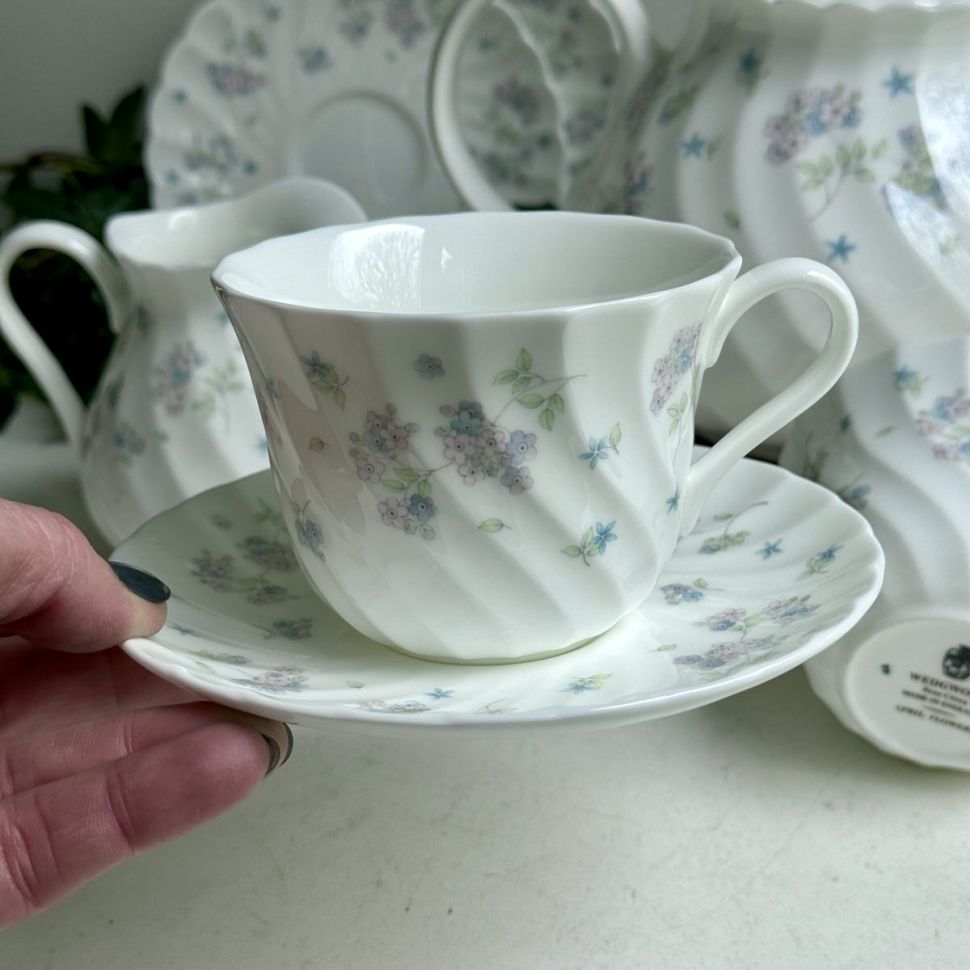 Чайная пара Wedgwood April Flowers 240 мл Англия 