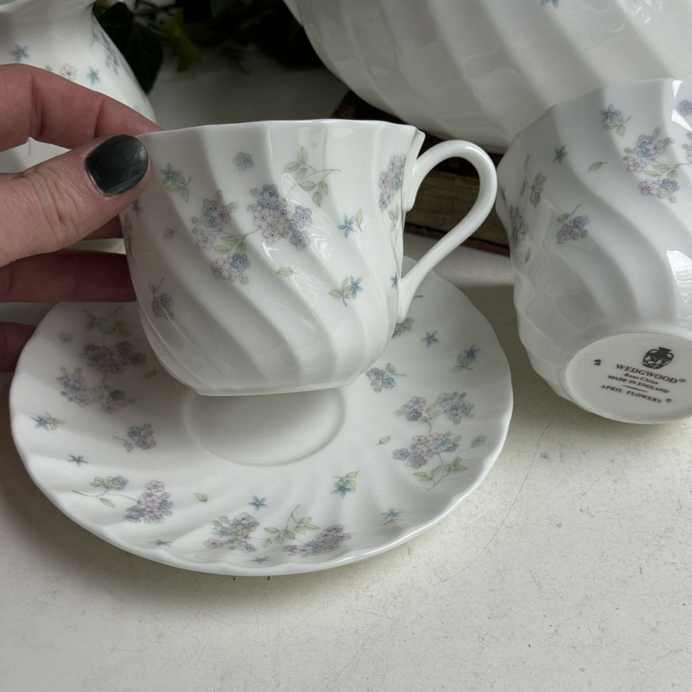 Чайная пара Wedgwood April Flowers 240 мл Англия 