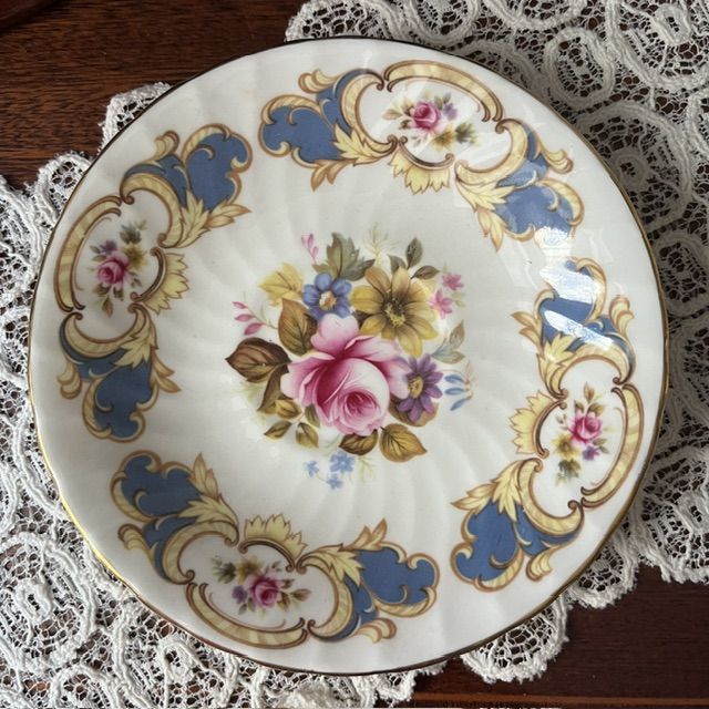 Чайная пара Royal Sotherland Staffordshire 200 мл Англия 1920-1940 г.г.