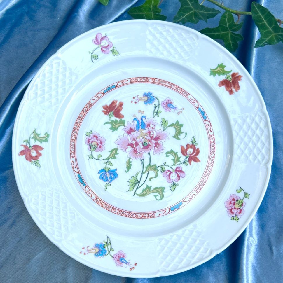 Тарелка Berry Haute Porcelain Wen 25 см Франция