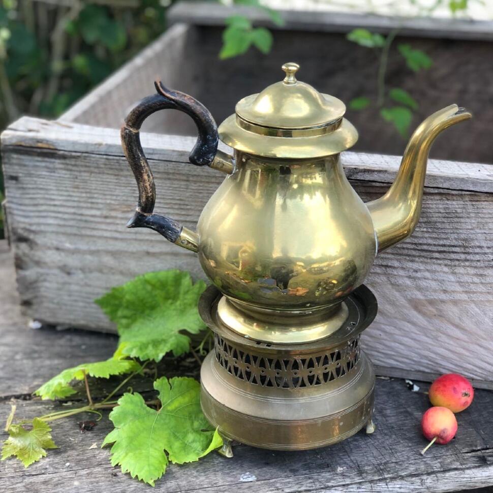 Чайник 1,2 л с деревянной ручкой латунь