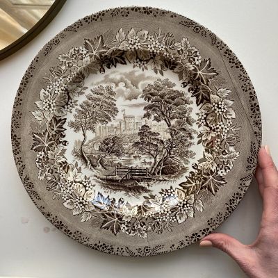 Тарелка большая блюдо 28 см Англия Замки