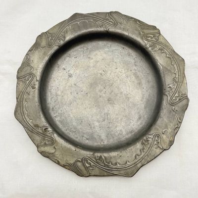 Блюдо поднос Арнуво 18 см олово