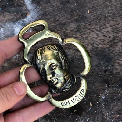 Открывашка латунная Sam Weller