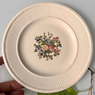 Тарелка Wedgwood Conway 23 см Англия 
