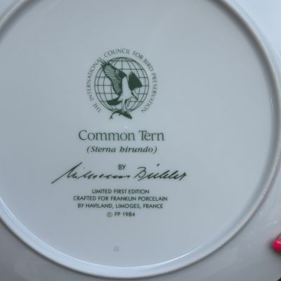 Тарелка Franklin Porcelain Птицы 23 см фарфор Франция 1984 г