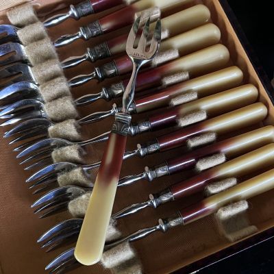 Вилка десертная 17 см сталь серебрение Франция