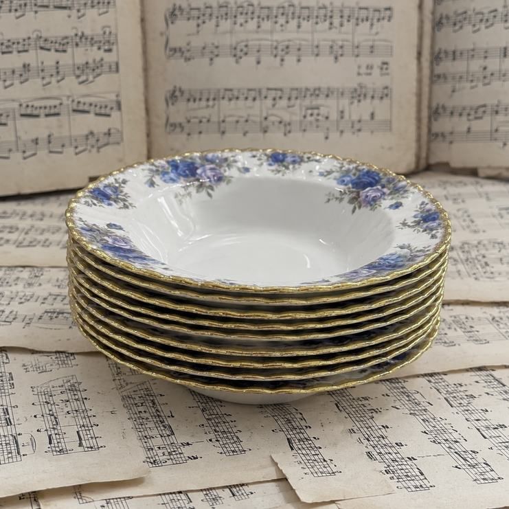 Тарелка глубокая Royal Albert Moonlight Rose 20 см фарфор Англия