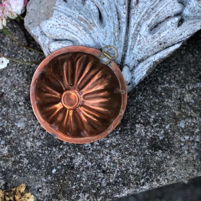 Форма для выпечки Цветок, с подвесом, медь