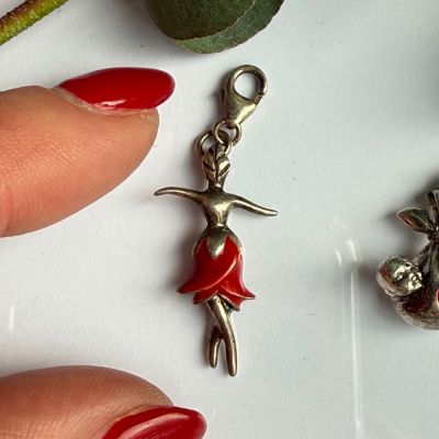 Подвеска шарм Девушка 3 см в стиле Thomas Sabo 925