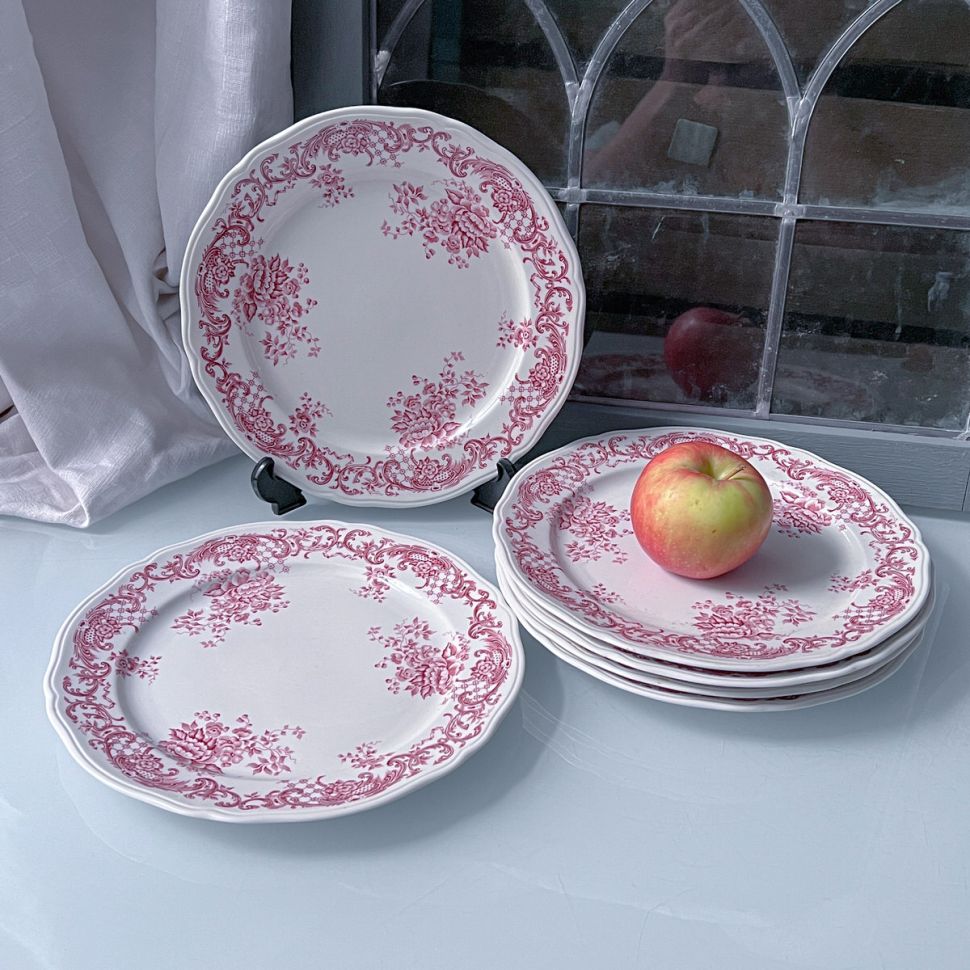 Тарелка ВиллеройБох Valeria красный 24 см Германия 1940-1970 гг.