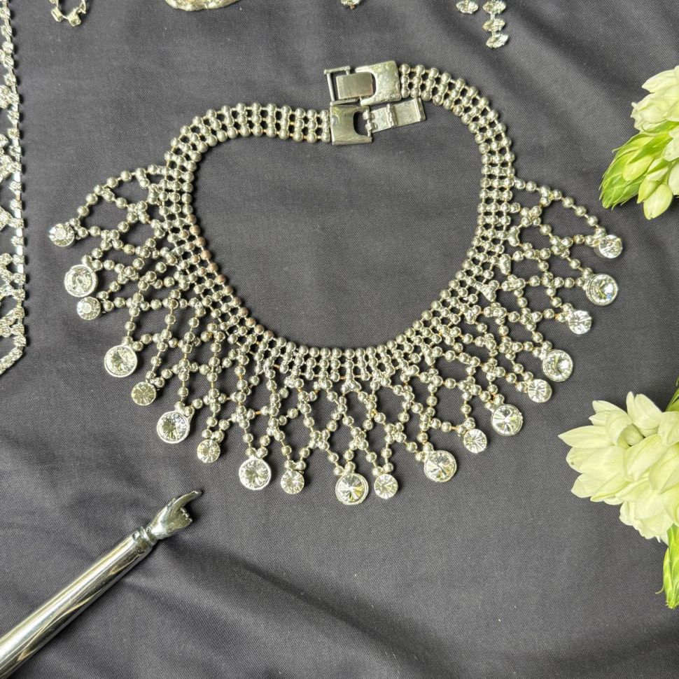 Колье-воротник 42 см серебрение хрусталь Германия