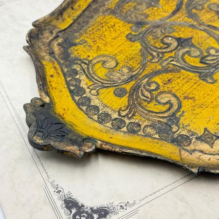 Поднос флорентийский с ручками 50 см желтый