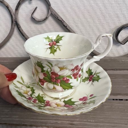 Чайная пара Royal Albert Winter Garden 200 мл Англия