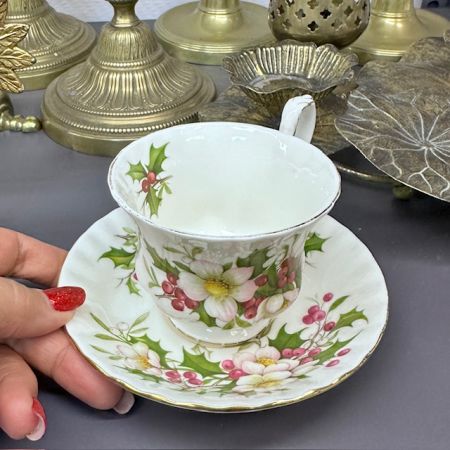 Чайная пара Royal Albert Winter Garden 200 мл Англия