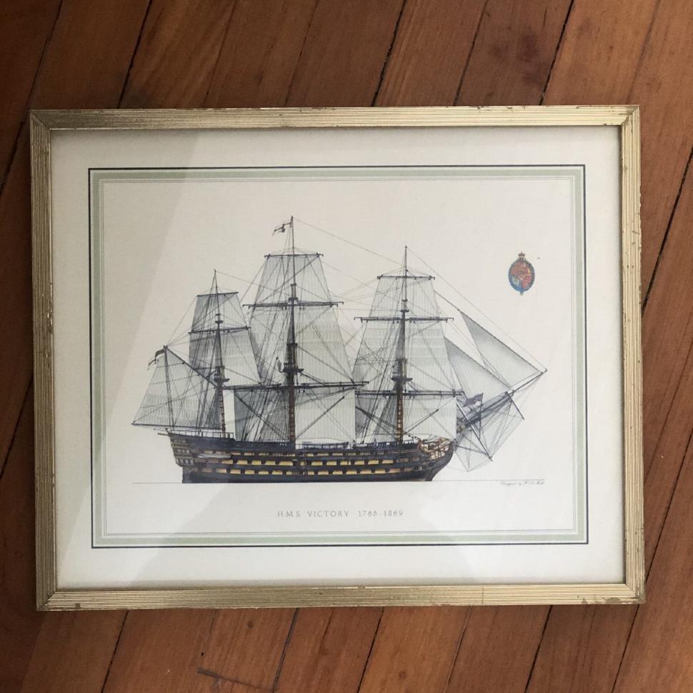 Картина HMS Victory 1765-1869 в деревянной раме под стеклом