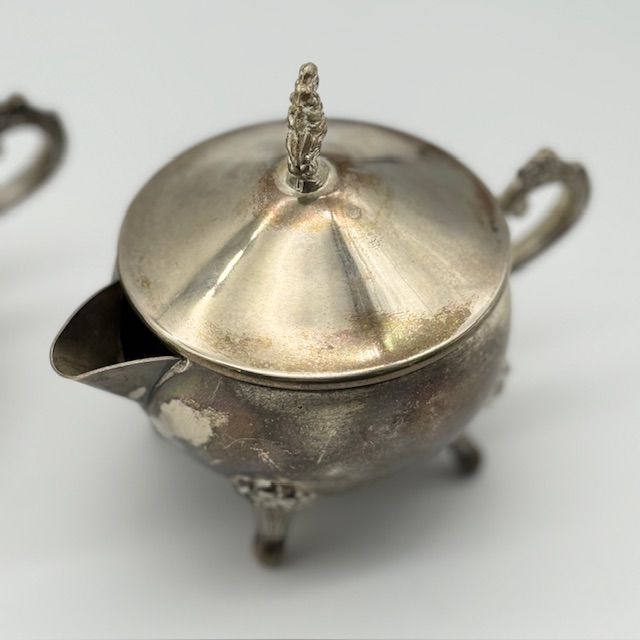 Сахарница и молочник серебрение набор 2 предмета