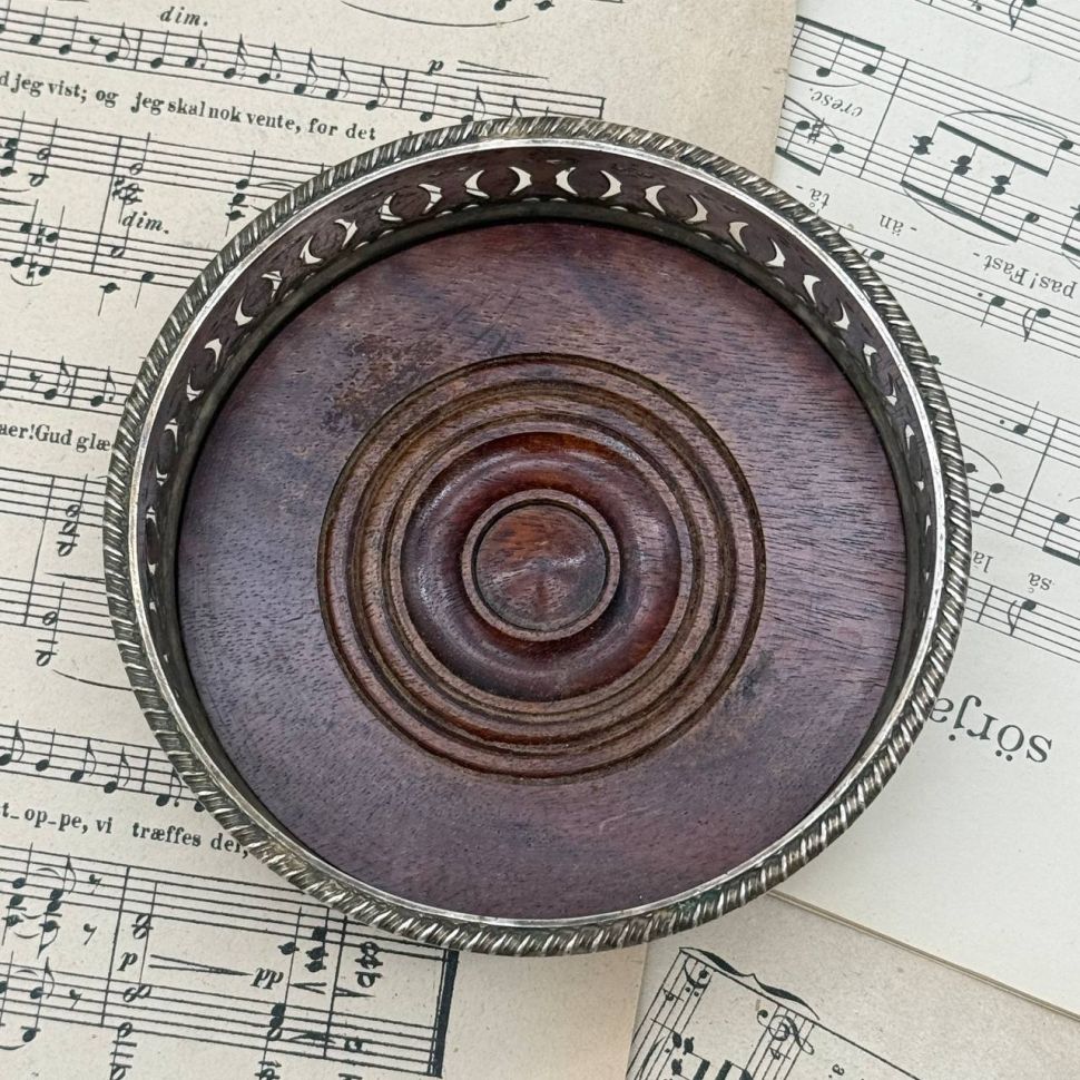 Подставка под бутылку 13 см серебрение Франция