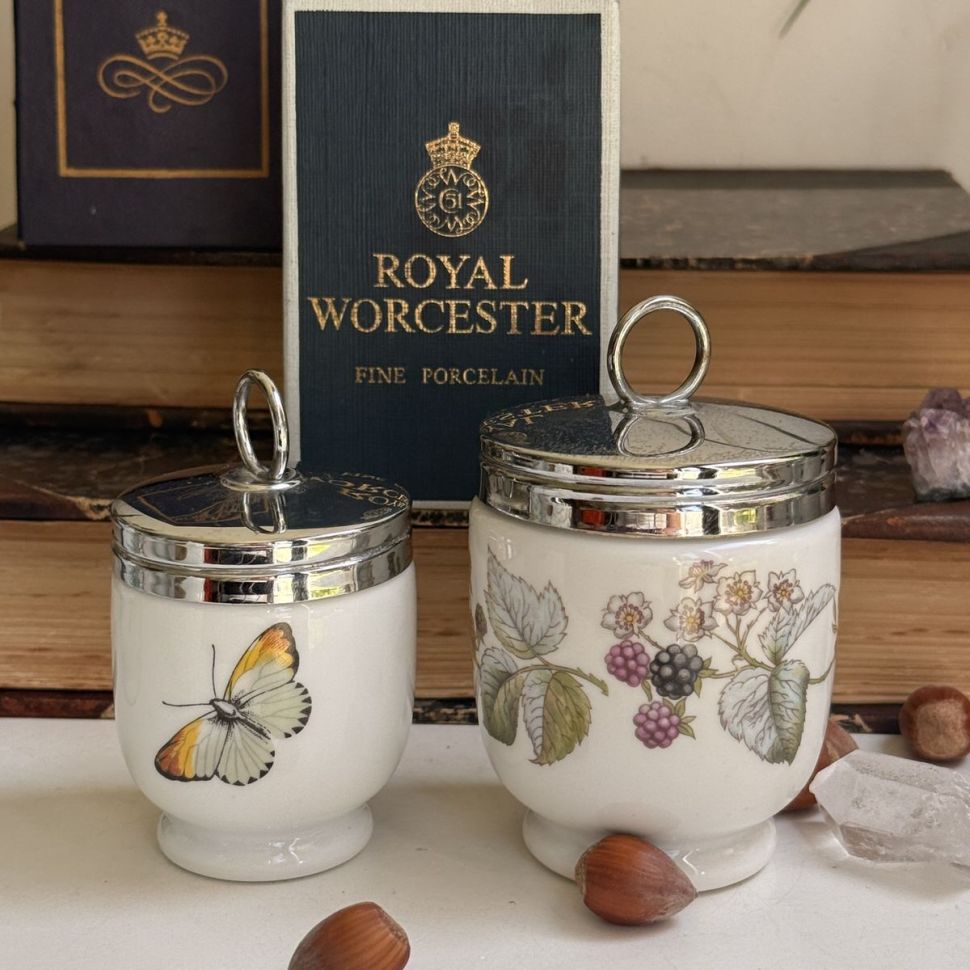 Кодлер на 1 яйцо Royal Worcester Англия Бабочка