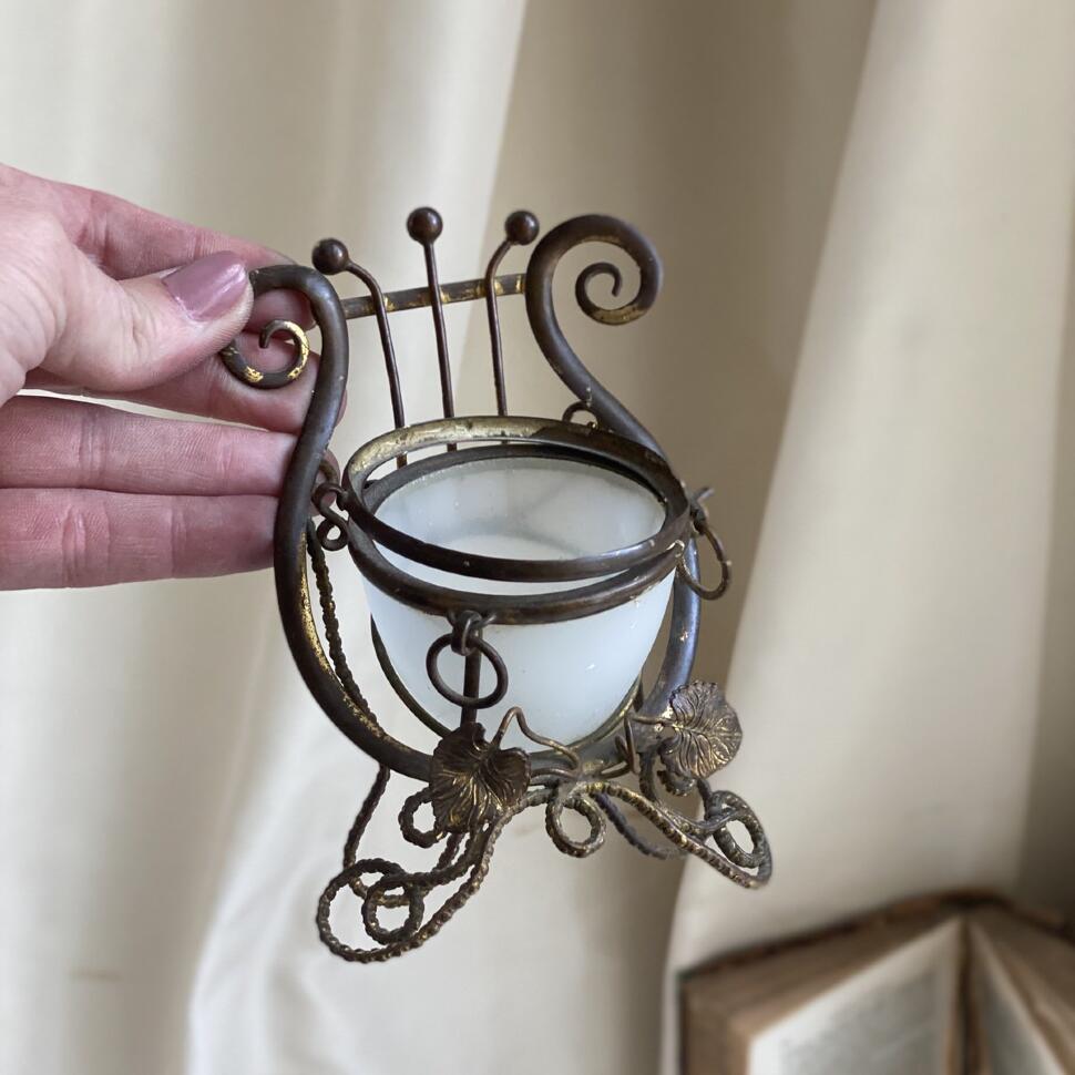 Подсвечник 13 см Лира матовое стекло