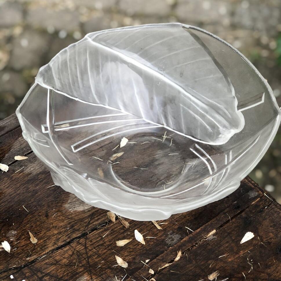 Салатник огромный 32 см Листья хрусталь