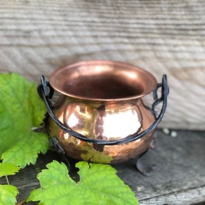 Кашпо зольник 12 см медь на чугунных ножках лапках