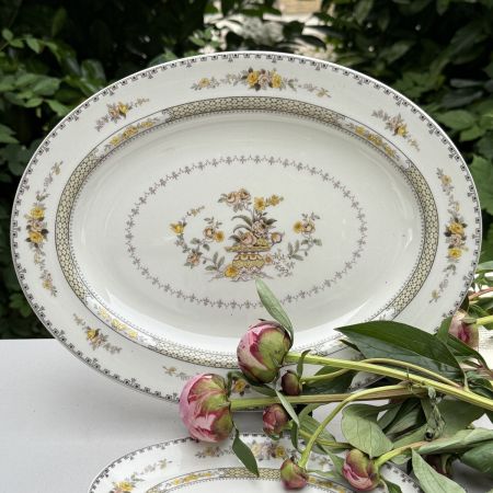 Блюдо и соусник на блюде Royal Doulton Hamilton набор 3 предмета Англия