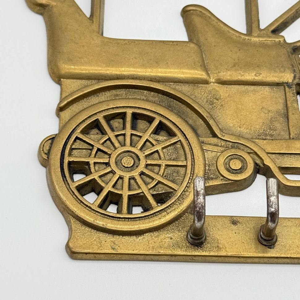 Ключница вешалка Автомобиль латунь