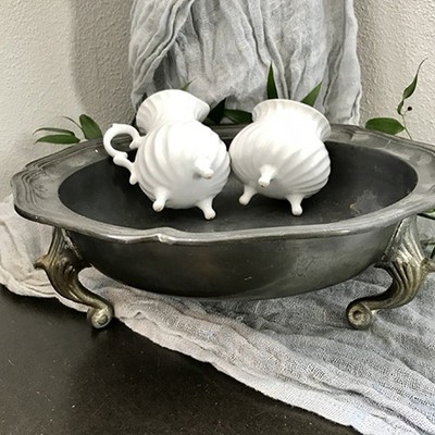 Блюдо большое олово на ножках