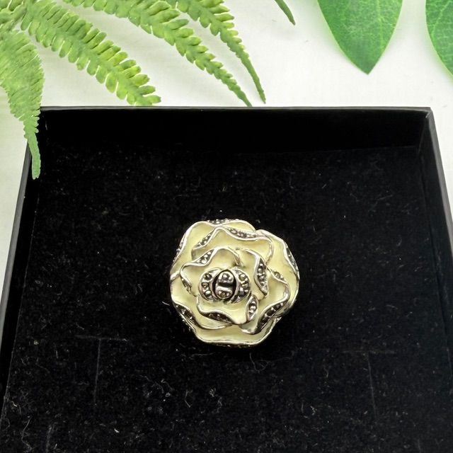 Кольцо Роза серебро эмаль