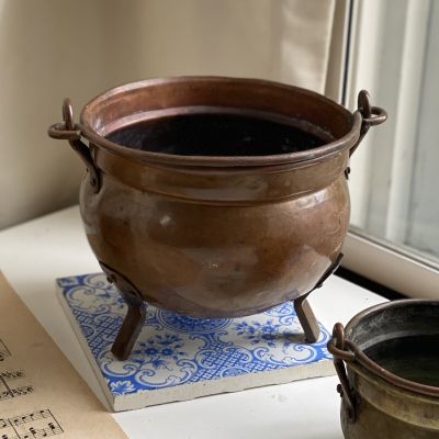 Кашпо зольник 17 см на ножках подвесной Голландия 