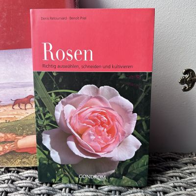 Книга о розах с фото на немецком языке