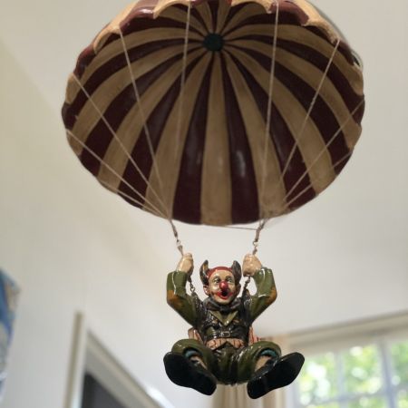 Подвесной декор Клоун на парашуте дерево 50-е гг Голландия