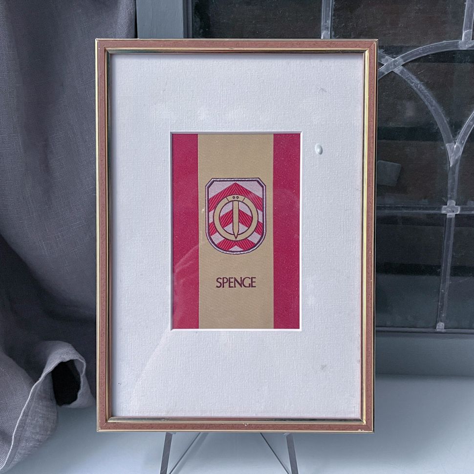 Картина Герб Спенге жаккардовая вышивка 23х32 см