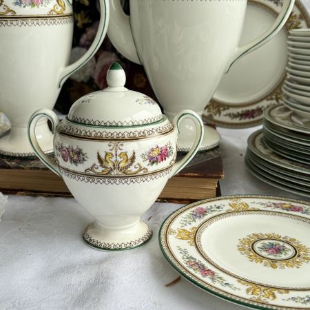 Сахарница Columbia Wedgwood 14 см костяной фарфор Англия