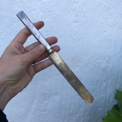 Нож столовый 23 см мельхиор