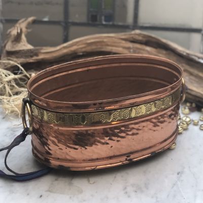 Кашпо-короб медь с декором из латуни